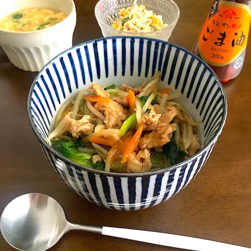 Snapdishの料理写真:ごま油香るコクうま中華丼🍚🧡|leeさん