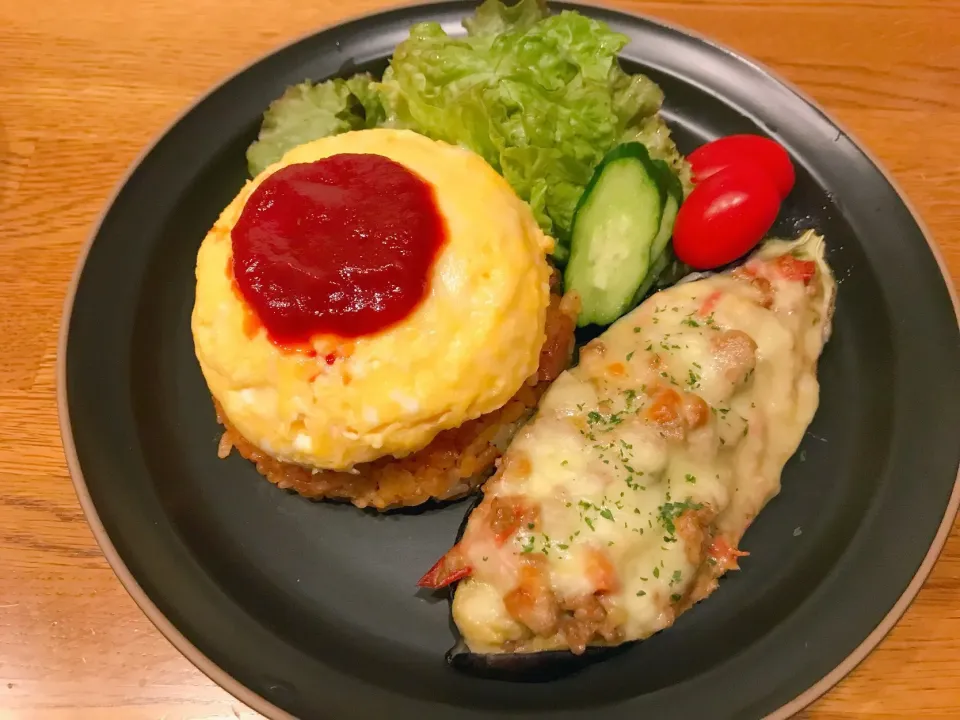 まんまるオムライスとナスの味噌チーズグラタン|misakiさん