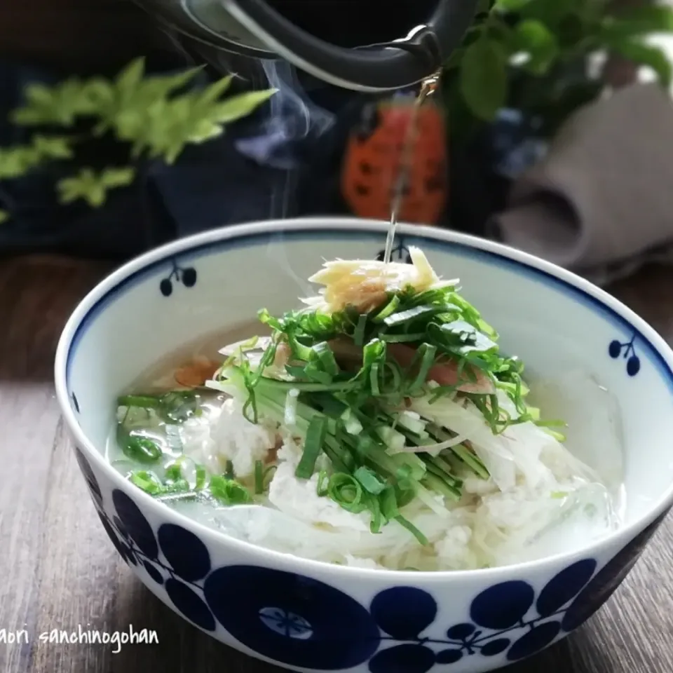 薬味たっぷり食べすぎ無限そうめん|puchan_cafeさん