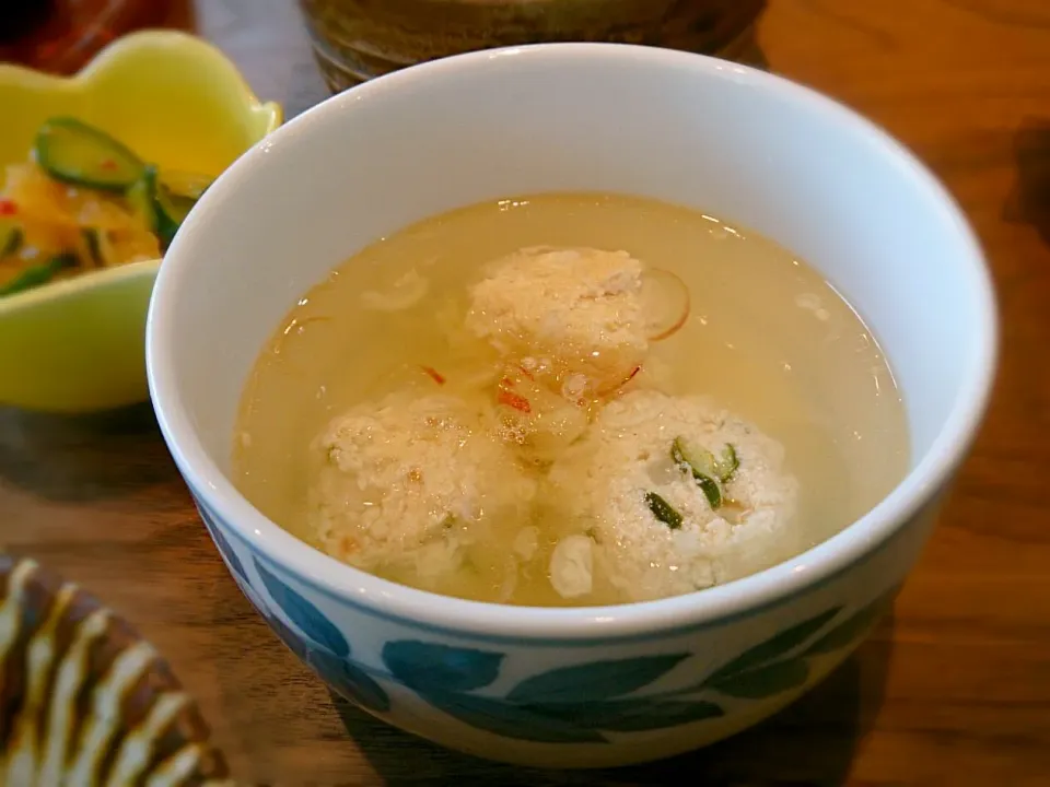 きゅうり入り鶏だんごスープ|古尾谷りかこさん