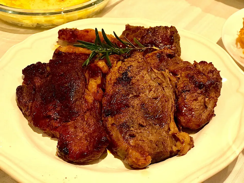 Main dish beef steak grill in the oven|Babyluv Cabrera Ocampoさん