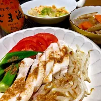 サラダチキンのすりごま醤油タレかけ
レタスと卵と干し海老の炒め物
根菜の煮物|くっきいママさん