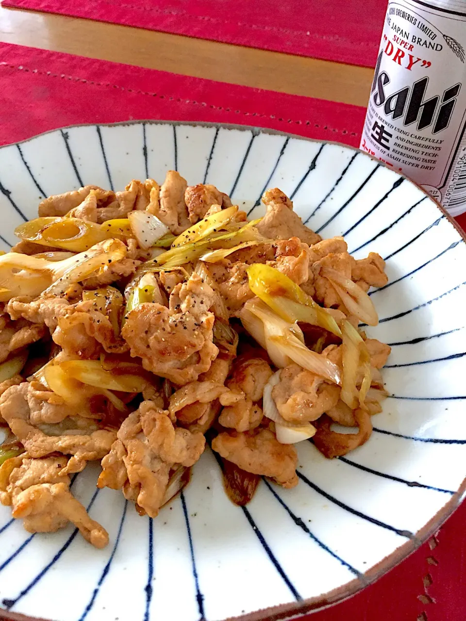 豚肉と白ネギのピリ辛甘酢炒め🐷|おかちさん