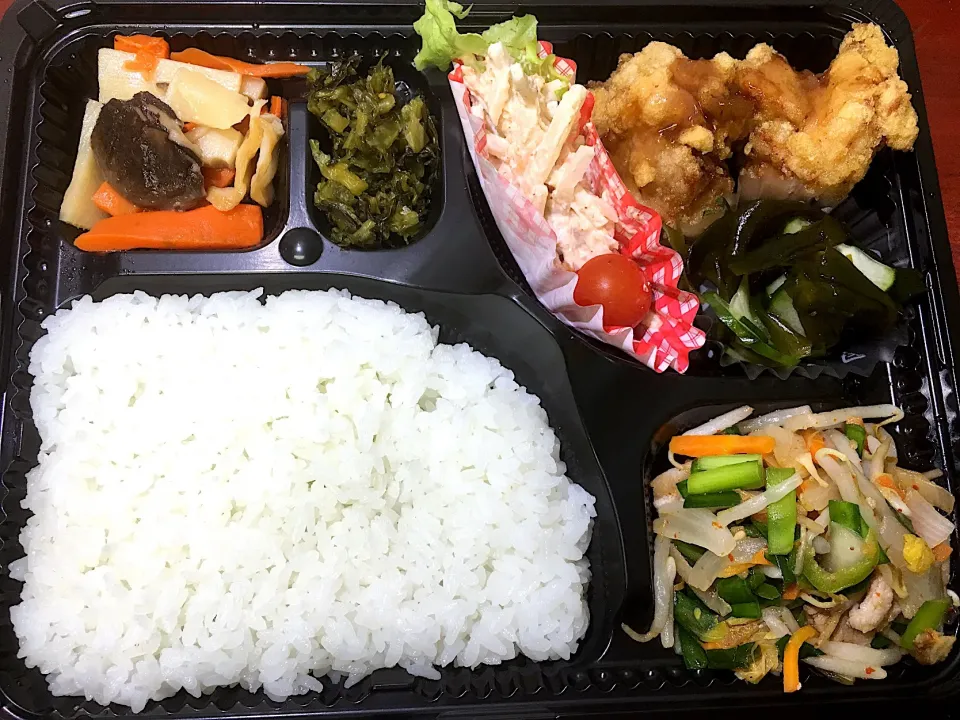 鶏の唐揚げ梅ダレ 日替わり弁当 宅配ランチ 豊川市配達|Naokazu Kuritaさん