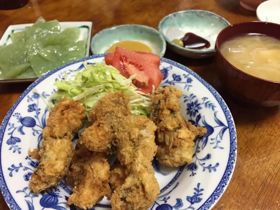 カキフライとか色々|さんだーさん