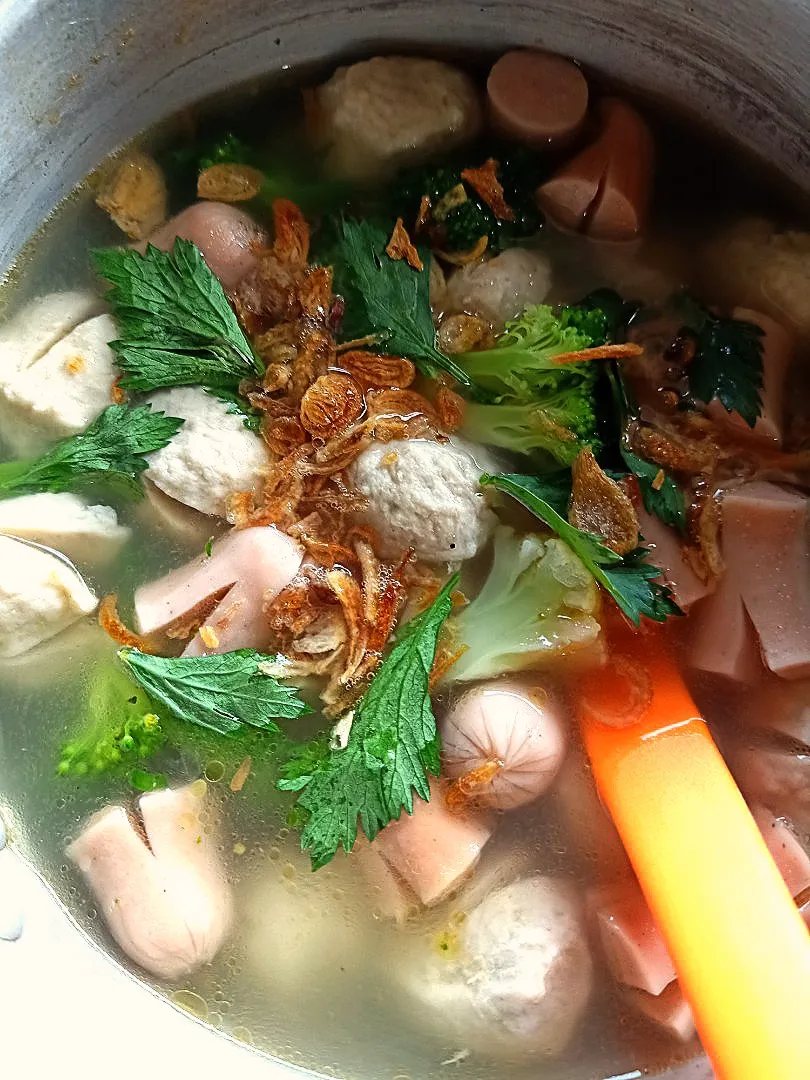 sop sayur baso sosis|ida wulandariさん