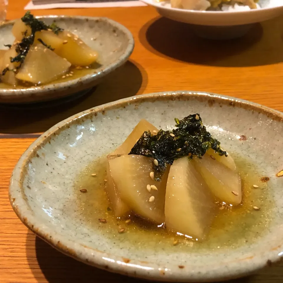 Snapdishの料理写真:ごま香る大根の煮物
 #モニター中|Roooriさん