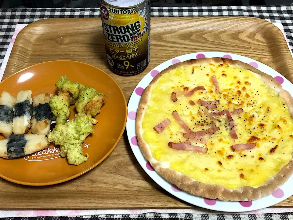 今日の夕食
☆ベーコンカルボナーラピザ
☆山いも天
☆とり天
☆STRONGZEROビター柚子|まぁたんさん