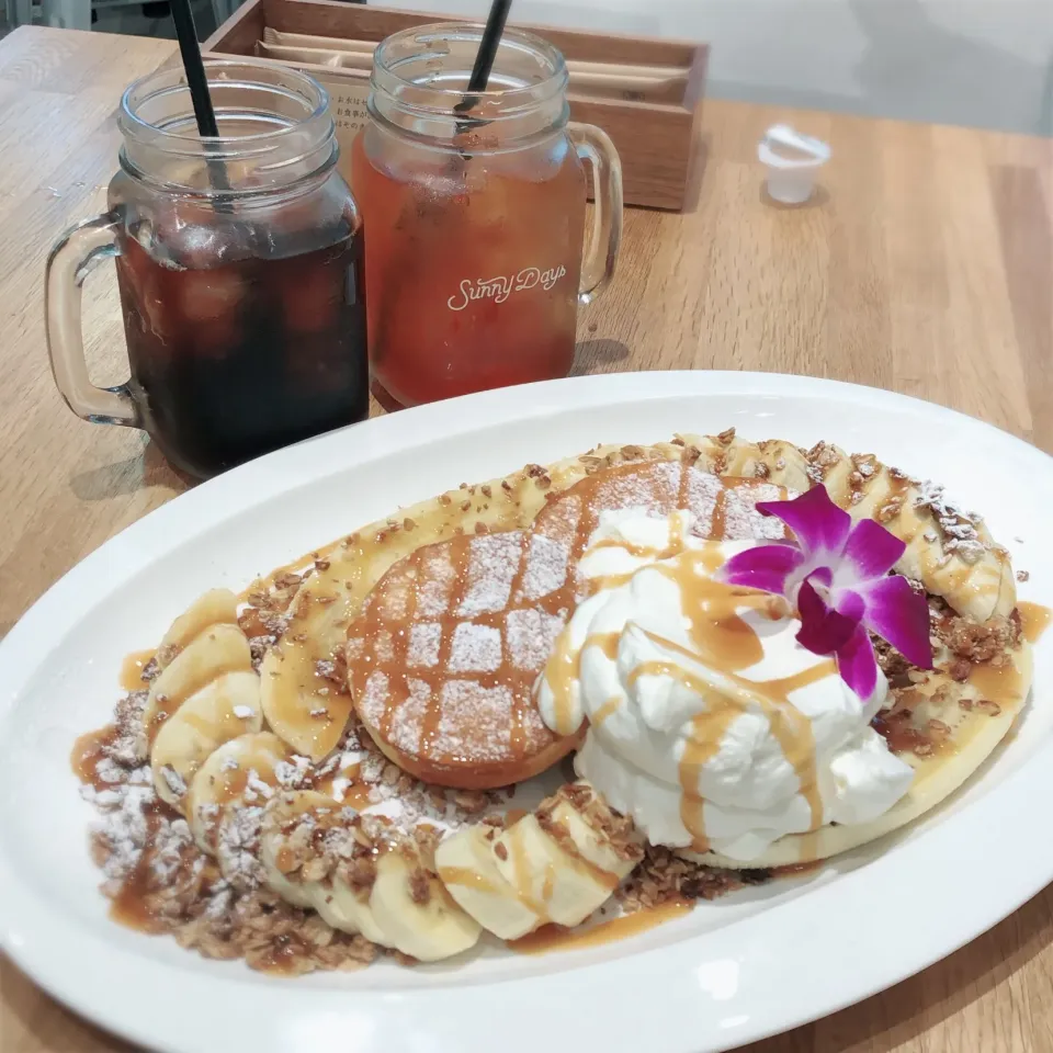 Snapdishの料理写真:キャラメルバナナパンケーキ🍽|ysmさん