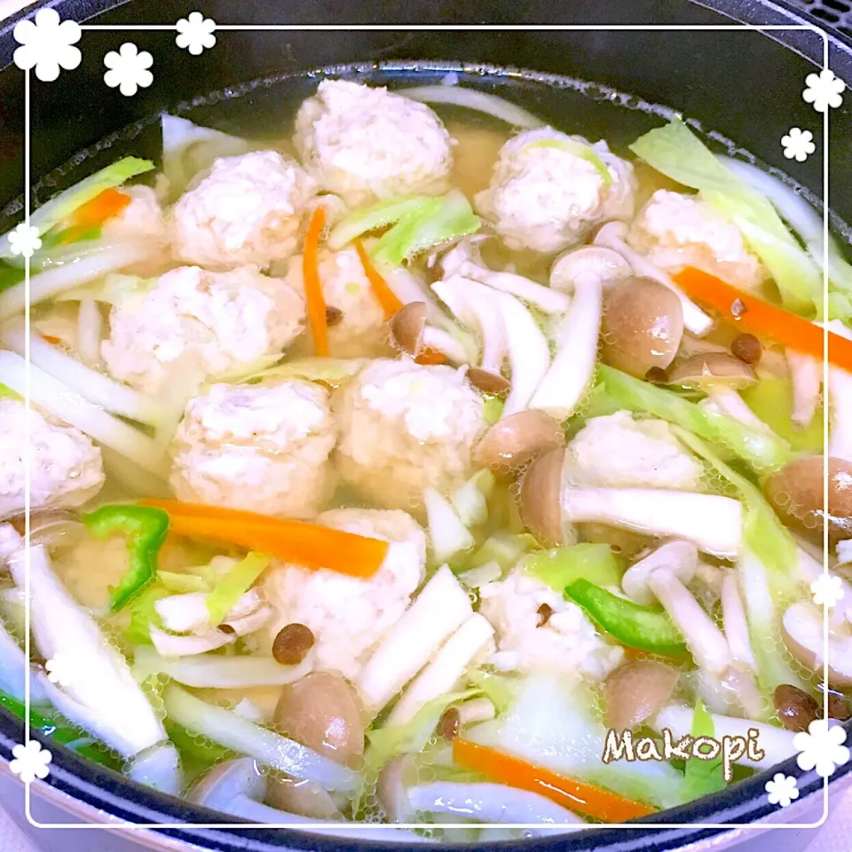 野菜たっぷり♡肉団子入りスープ 🍲♪|まこぴ～♪さん