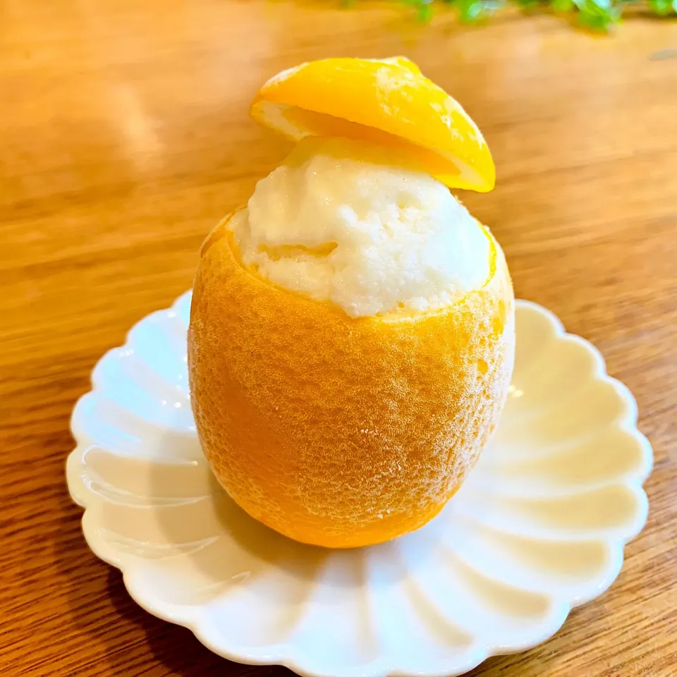 レモンヨーグルトジャーベット🍋
おやつの時間🍨手作りシャーベット🍋|いちごさん