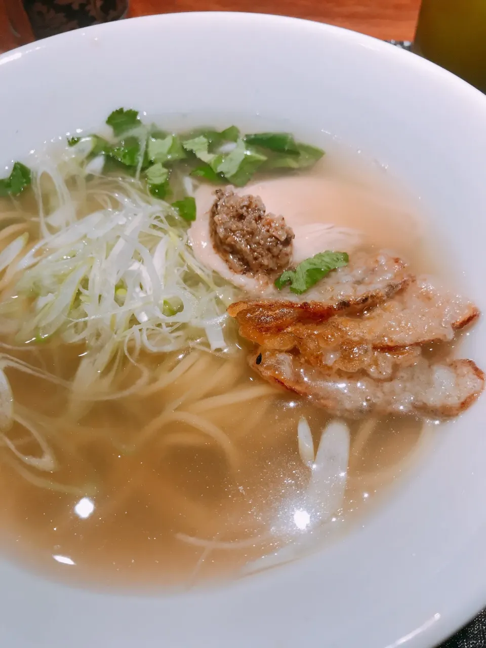 アサリと鶏だしの塩ラーメン|さとしさん