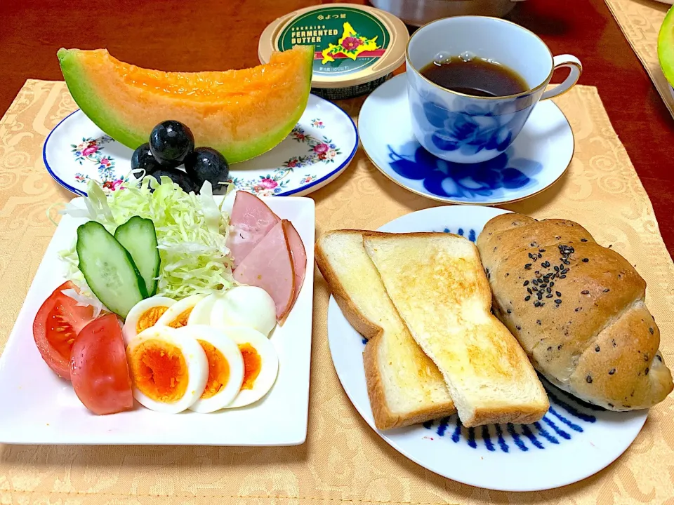 Snapdishの料理写真:プチ北海道祭りの朝GOパン😋|ｋｚｓｙｋさん