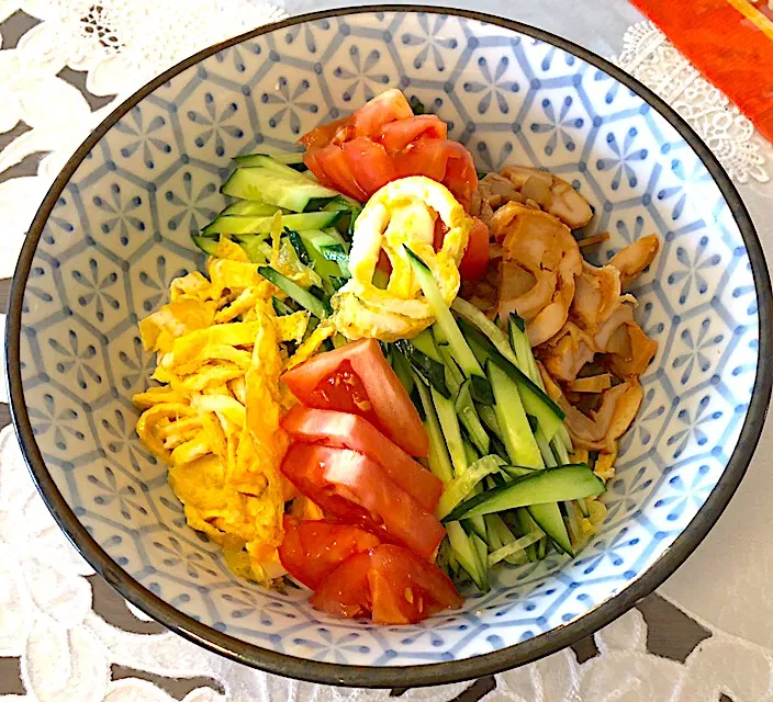 お休みの朝は冷やしラーメン🍜
#冷やしラーメン|Yukie  Toriseさん