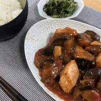 #鶏むね肉と茄子のトマト煮|ケイさん