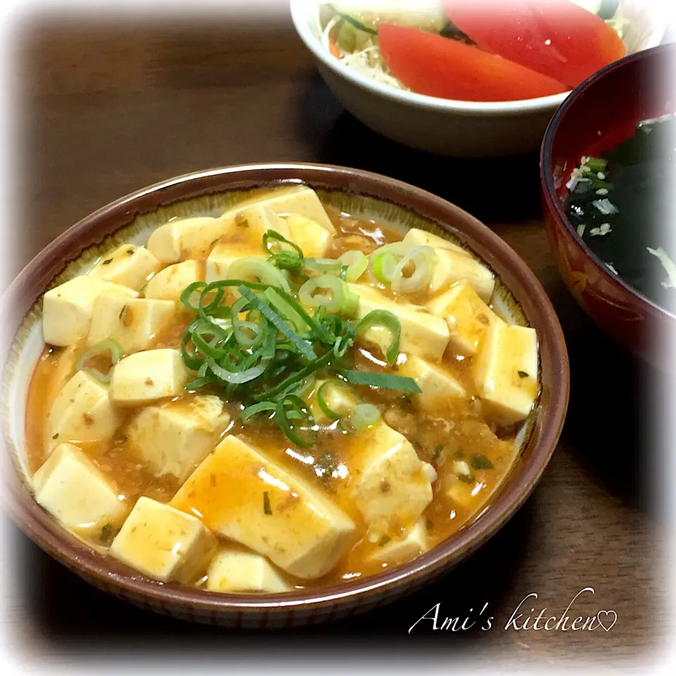 手抜きの麻婆丼😅|あみさん