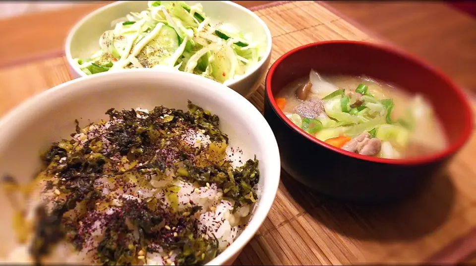 ゆかり高菜かけご飯&豚汁～
の晩ごはん✨|kaz(*･ω･)さん