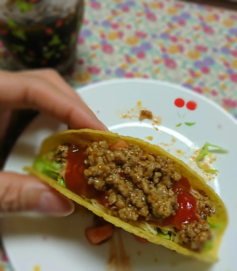 二個目のタコス🌮|しまだ ちえこさん