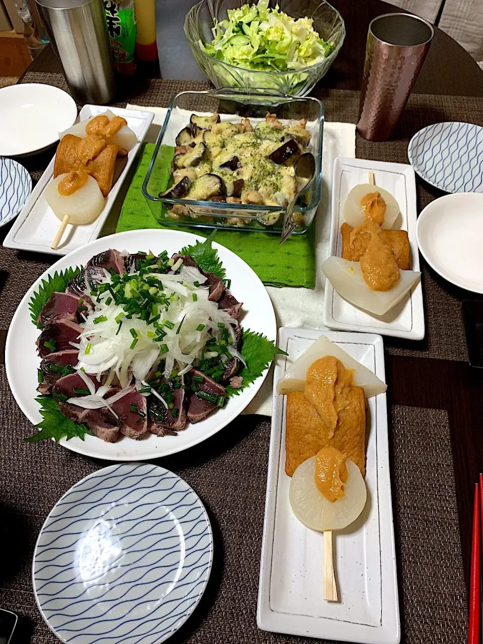 頑張らない普通のご飯☆7/15夜ごはん
海の日
北海道の海の家の「おでん🍢」
生姜味噌が固めになってしまった…💦
ん？順番も大丈夫かぁ〜？
#夜ごはん#おでん#カツオたたき#低糖質調味料#糖質制限中#1型🔰
食べ物に感謝🙏ご馳走様でした🙏|あきさん