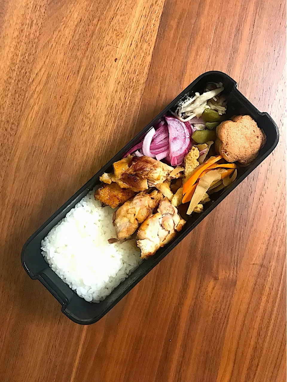 ブラウンカラーを基調としたお弁当|ののさん