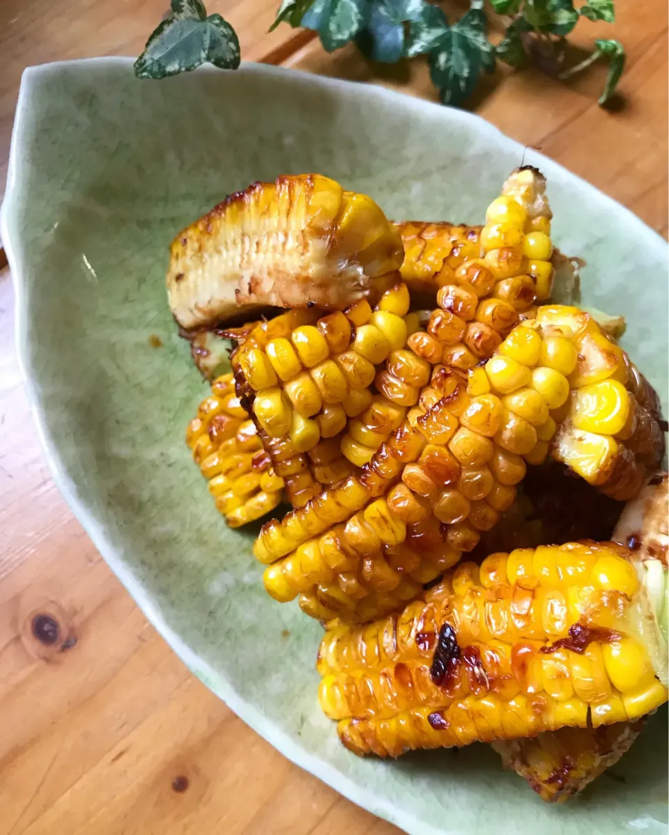 🌽ヤバイ‼️止まらなくなる悪魔コーン🌽 コーンの素揚げ バター醤油味🌽|Hollyさん