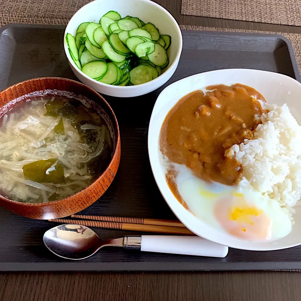 頑張らない普通のご飯☆7/16昼ごはん
＊レトルトカーレー
食べ物に感謝🙏ご馳走様でした🙏|あきさん