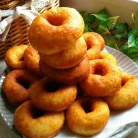 揚げ立て＊山盛りイーストドーナツ♪