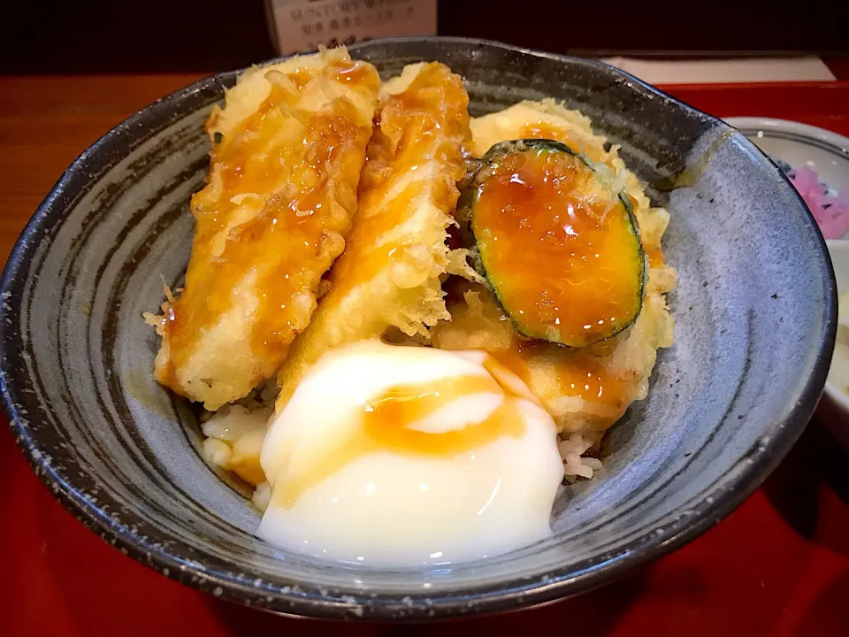 厚切りとり天丼 半熟卵のせ|なお🅿️さん