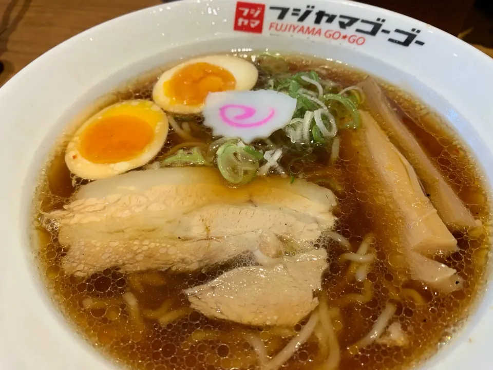 フジヤマ55のアッサリ系醤油ラーメン|Morito Kamiyaさん