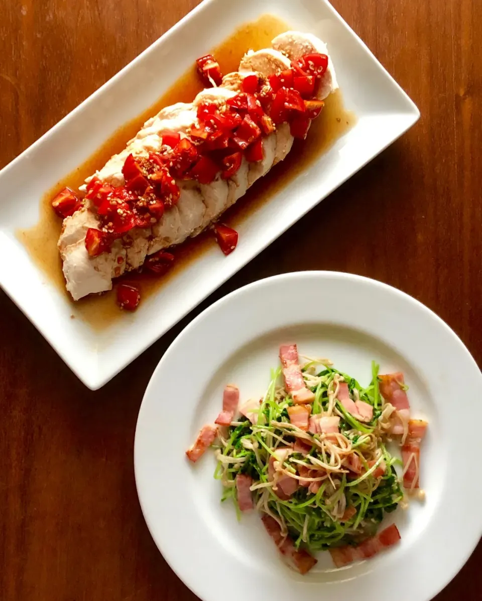 蒸し鶏の花椒トマトポン酢タレ&豆苗とエノキの炒め物|マユマユさん