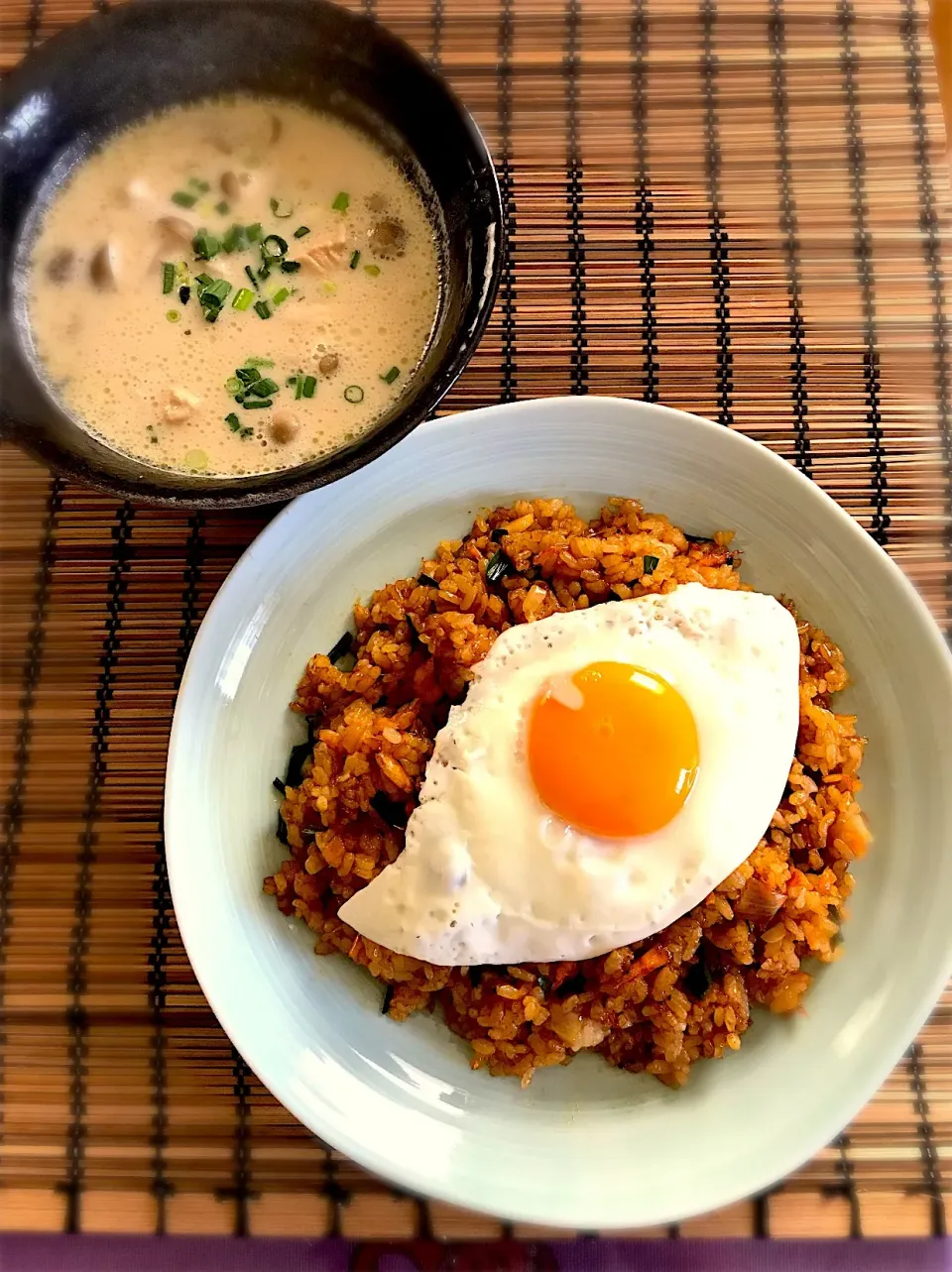 ナシゴレンとトムカースープ♬|しづか御膳さん