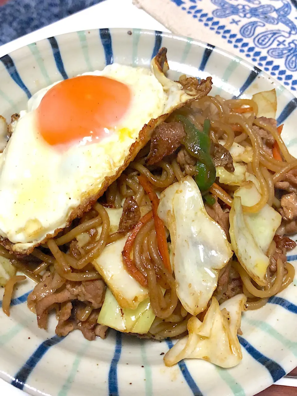 Snapdishの料理写真:#こんにゃく麺のソース焼きソバ|kazuさん