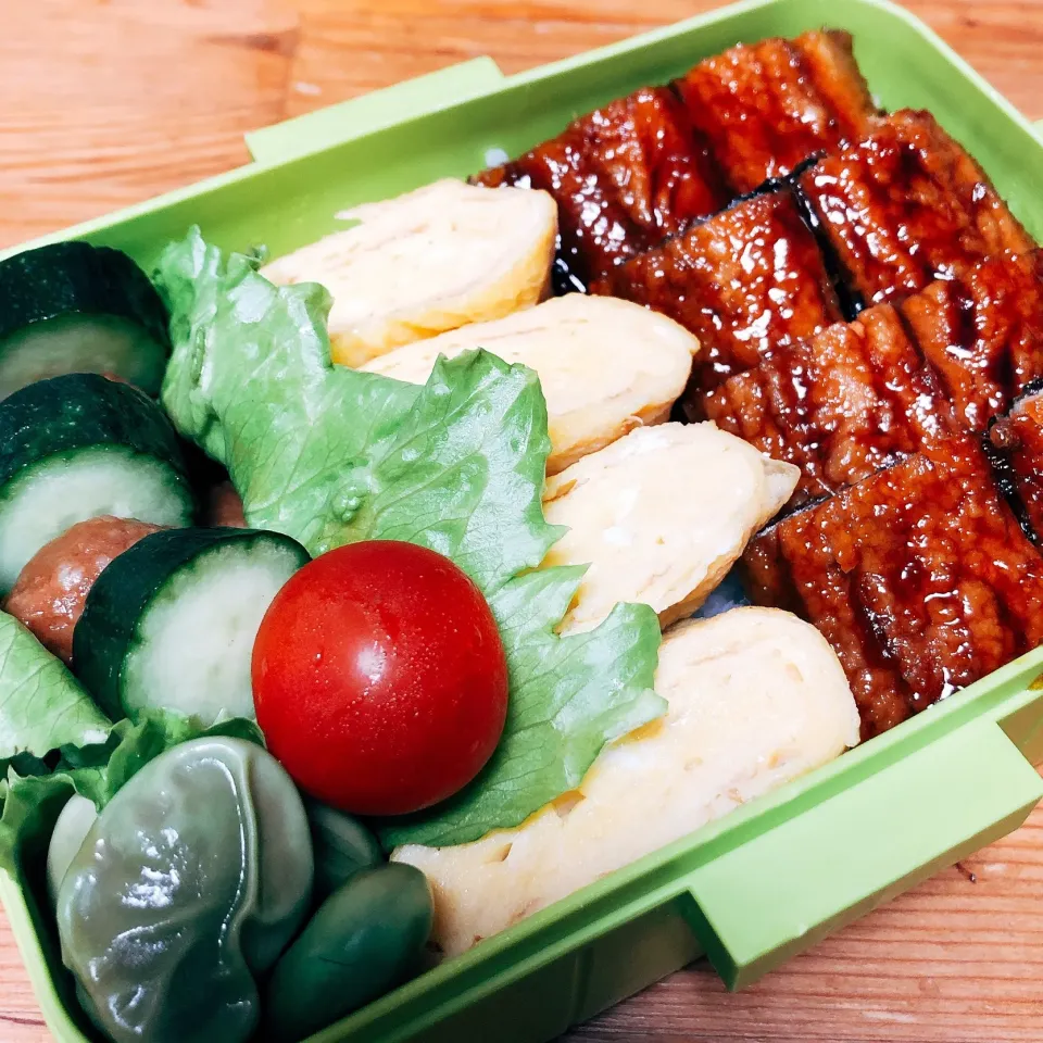 秋刀魚の蒲焼丼|るりさん