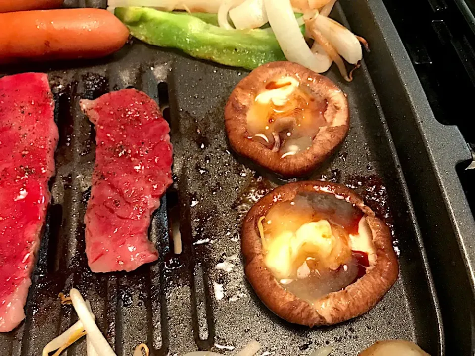 Snapdishの料理写真:しいたけバター焼き|純さん