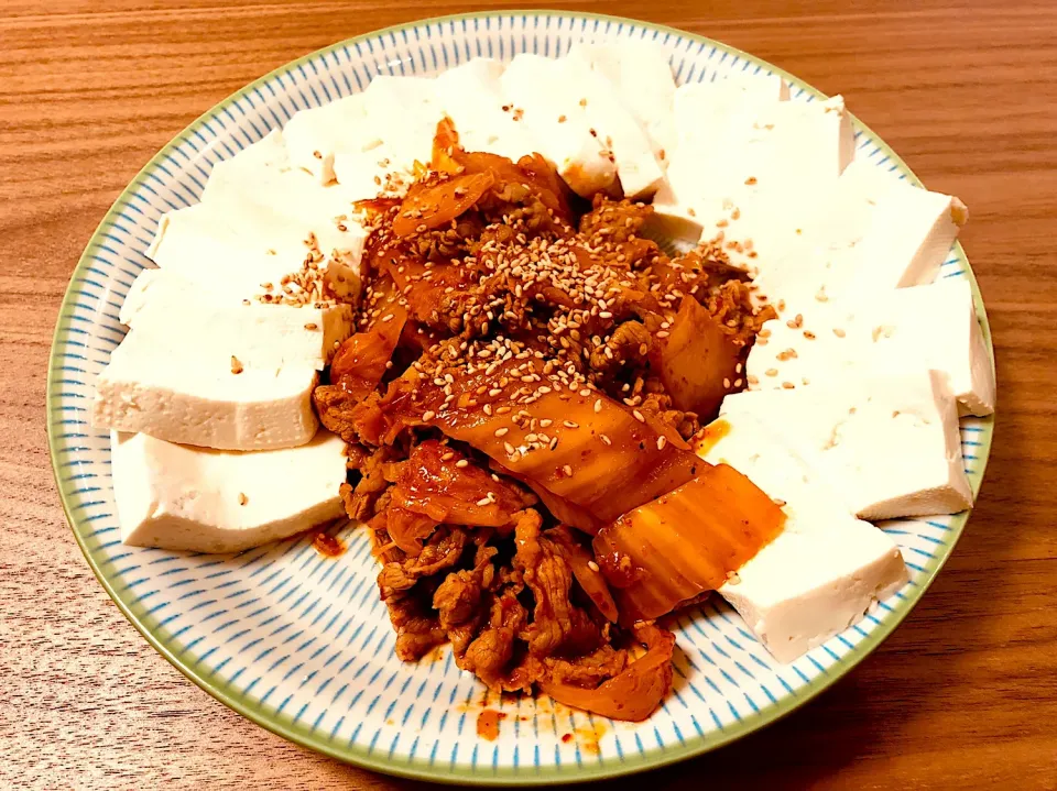 豚キムじゃなくて牛キム🐂 冷蔵庫の在庫が豚かと思ったら牛肉だった件。|BUBUさん