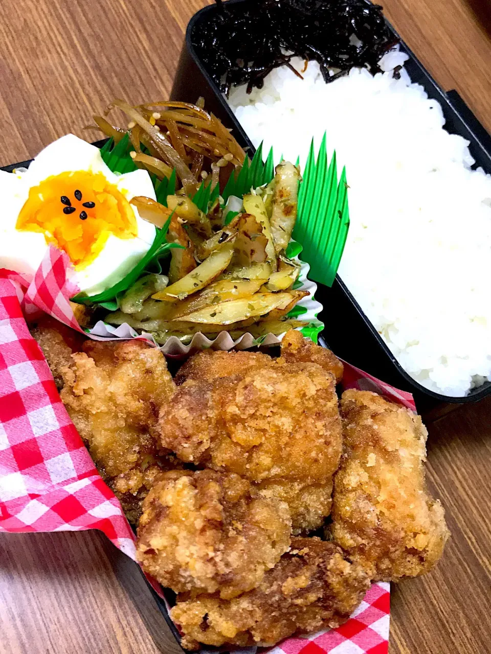 社会人男子弁当♡鶏の唐揚げ|utaさん