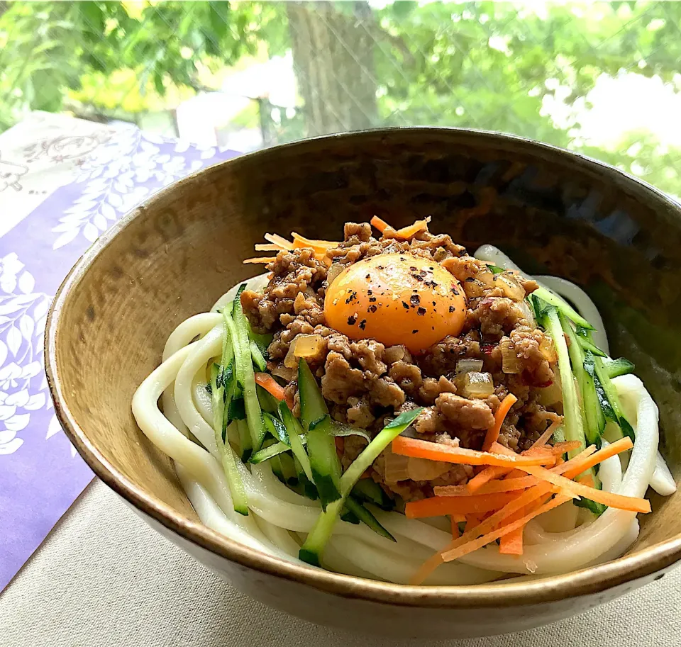 Snapdishの料理写真:昼ごはん  炸醤うどん|砂雪さん