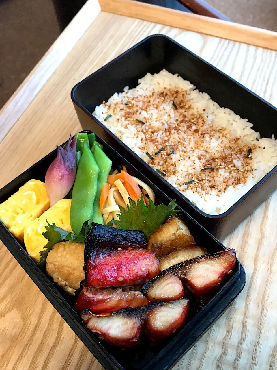 Snapdishの料理写真:鯖のみりん焼き弁当|二キィさん