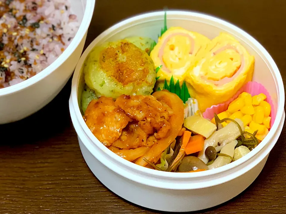 Snapdishの料理写真:🌸 豚肉のケチャップソース 他弁当 🌸|たんちゃんさん