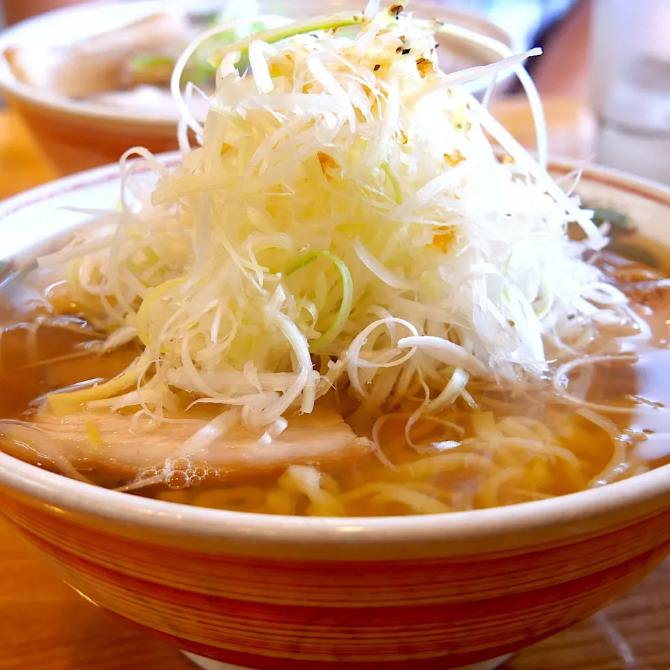 Snapdishの料理写真:ネギしょうゆラーメン|ぼるぴぃ〜さん