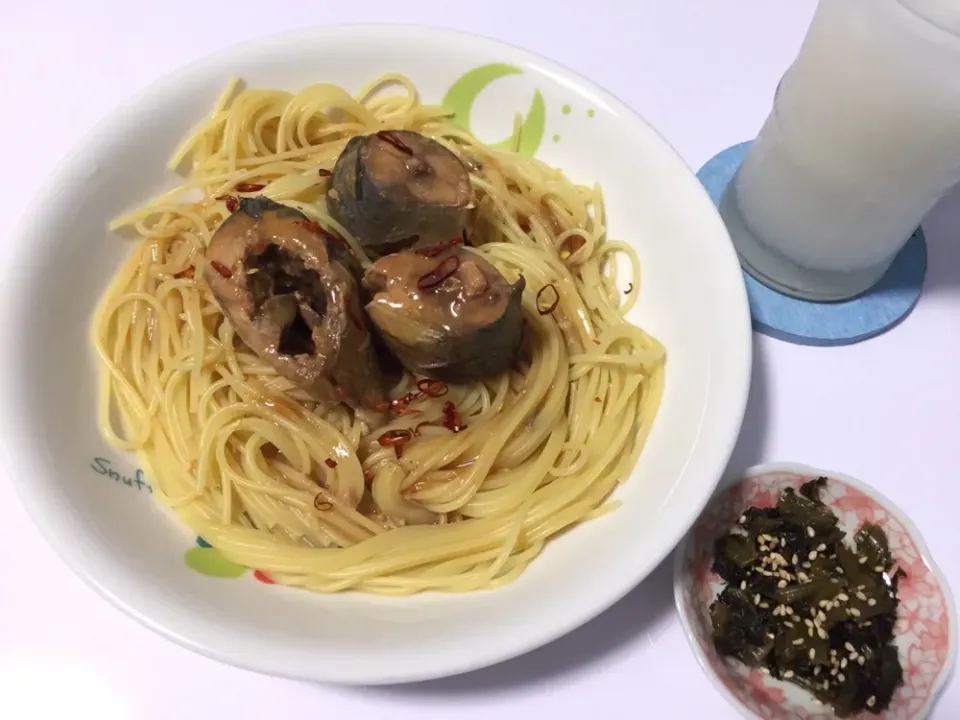 今宵は、サバ味噌パスタ🍝
#サバ味噌パスタ
#野沢菜の油炒め|Kojiさん