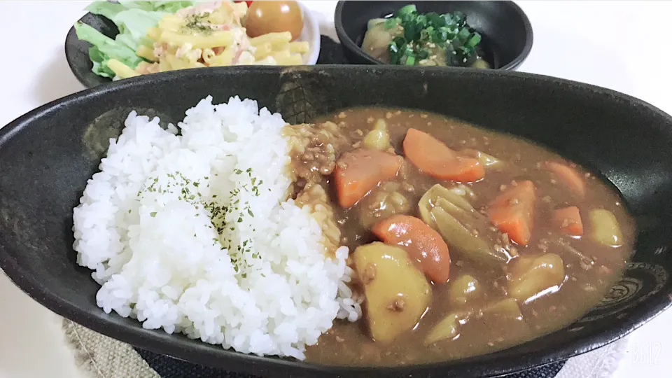 19日の晩御飯😋カレー🍛|ゆきさん