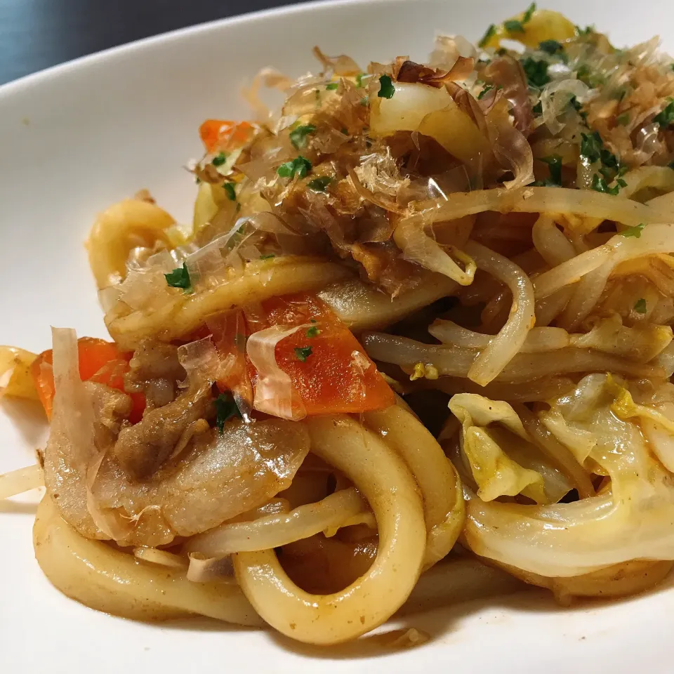 土曜のお昼は、焼うどん😋|YummyKさん