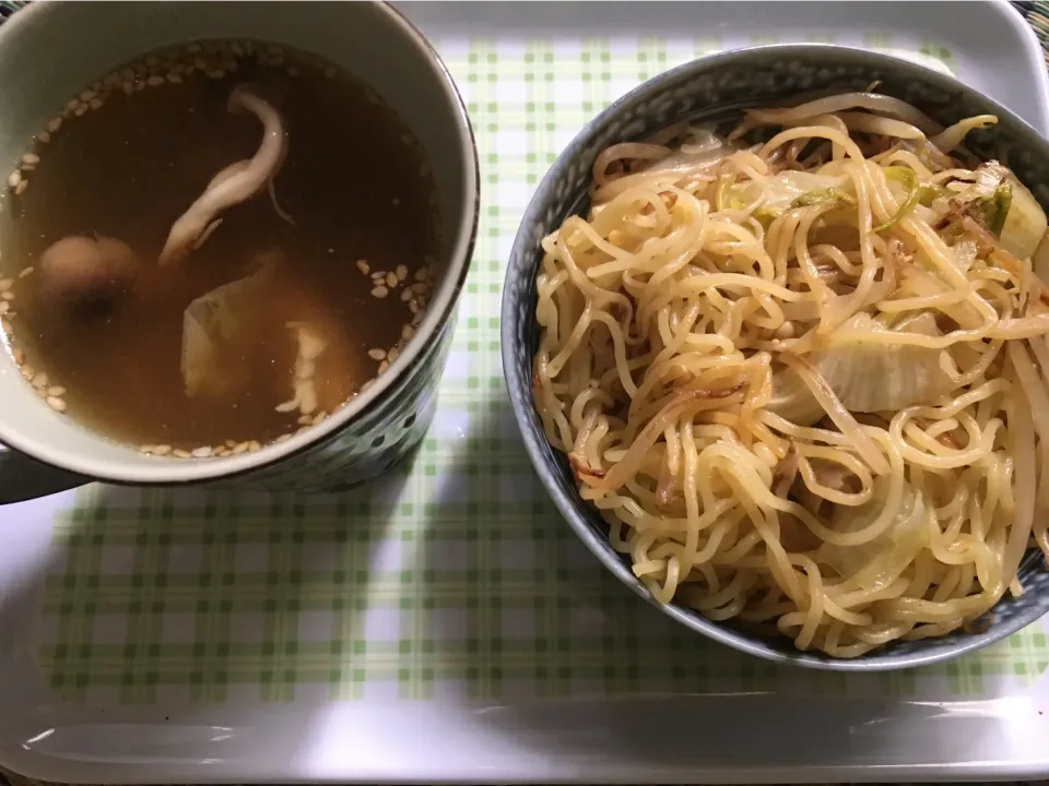 塩焼きそばと追い鰹汁|にゃふてんさん