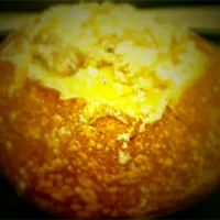 Snapdishの料理写真:Clam Chowder in Bread Bowl made by Chef Sunshine Nicki|christl babcockさん