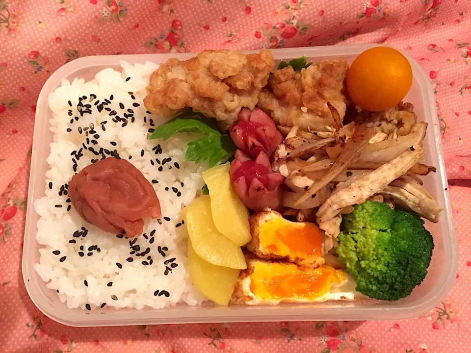 2019年7月20日
旦那さんのお弁当🍱👨‍✈️👨‍🔧👷🏻‍♂️🚊💪🏼💞✌️❤️|Kodomo Cookingさん