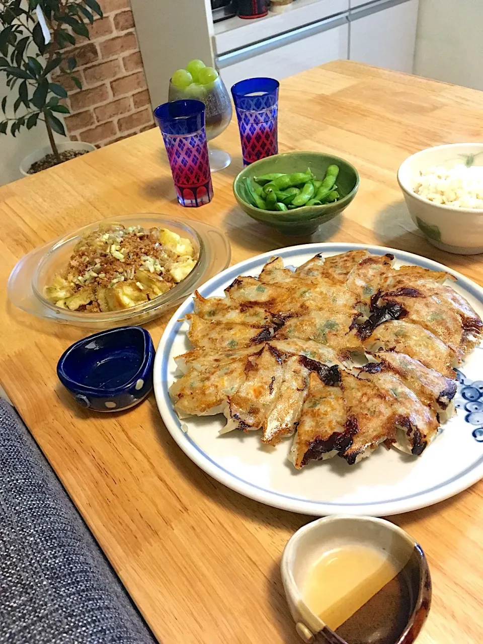 Snapdishの料理写真:昨日の夕飯アップし忘れてたε=ε=ε=ε┏(●´Д｀●)┛まて〜|さくたえさん