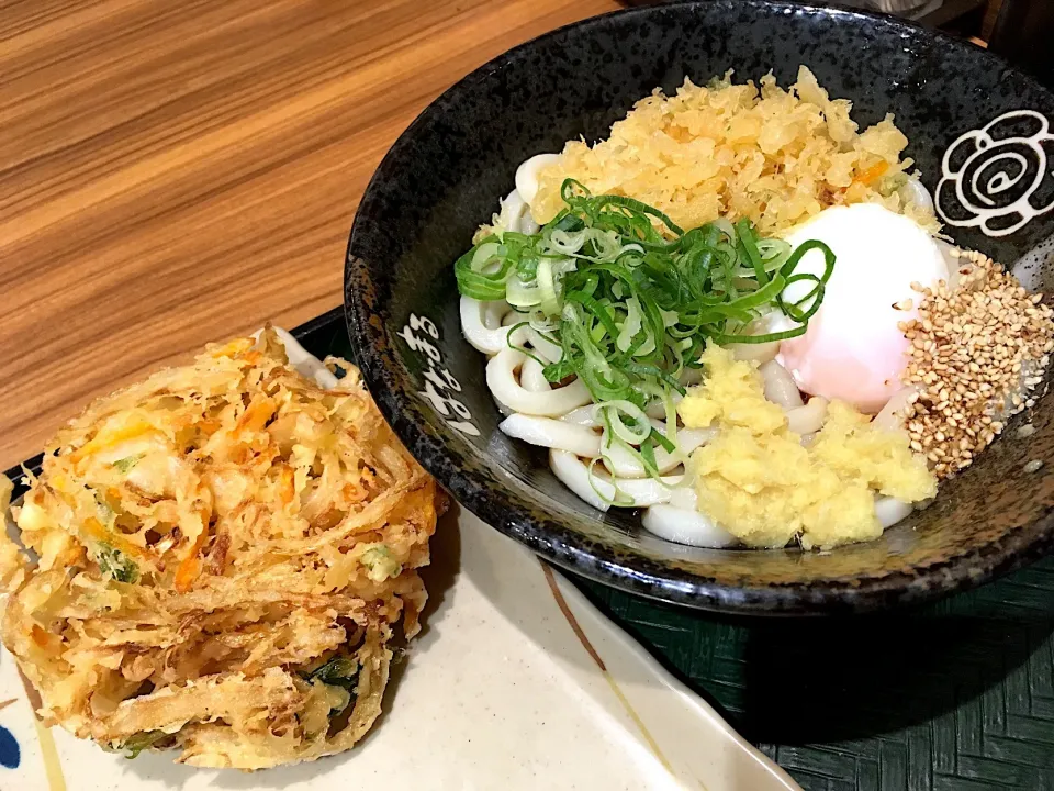 温玉ぶっかけうどん|はっちぃさん