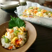 シロさんの鮭と卵ときゅうりのちらし寿司
