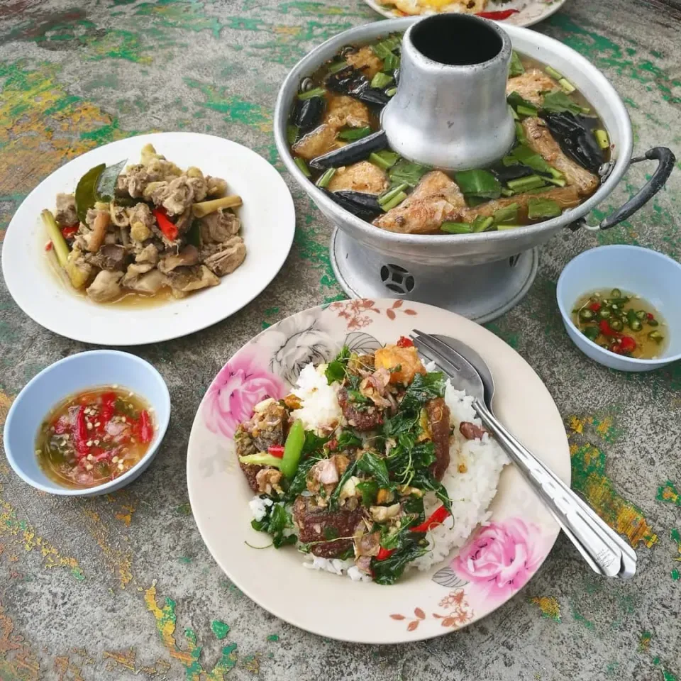 Thai luch|Eat in Thaiさん